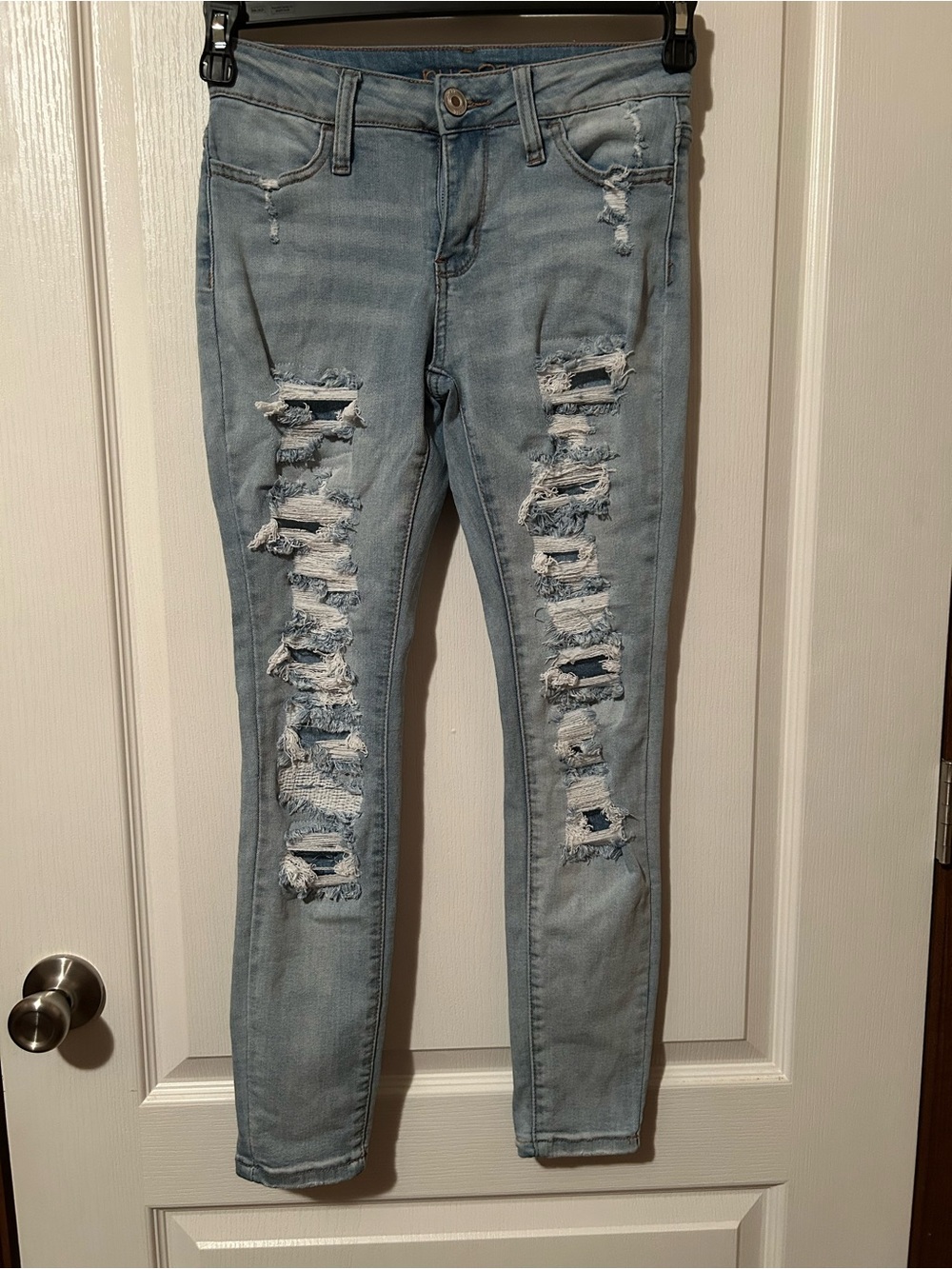 Rue21 Light Blue Mid Rise Ankle Jegging